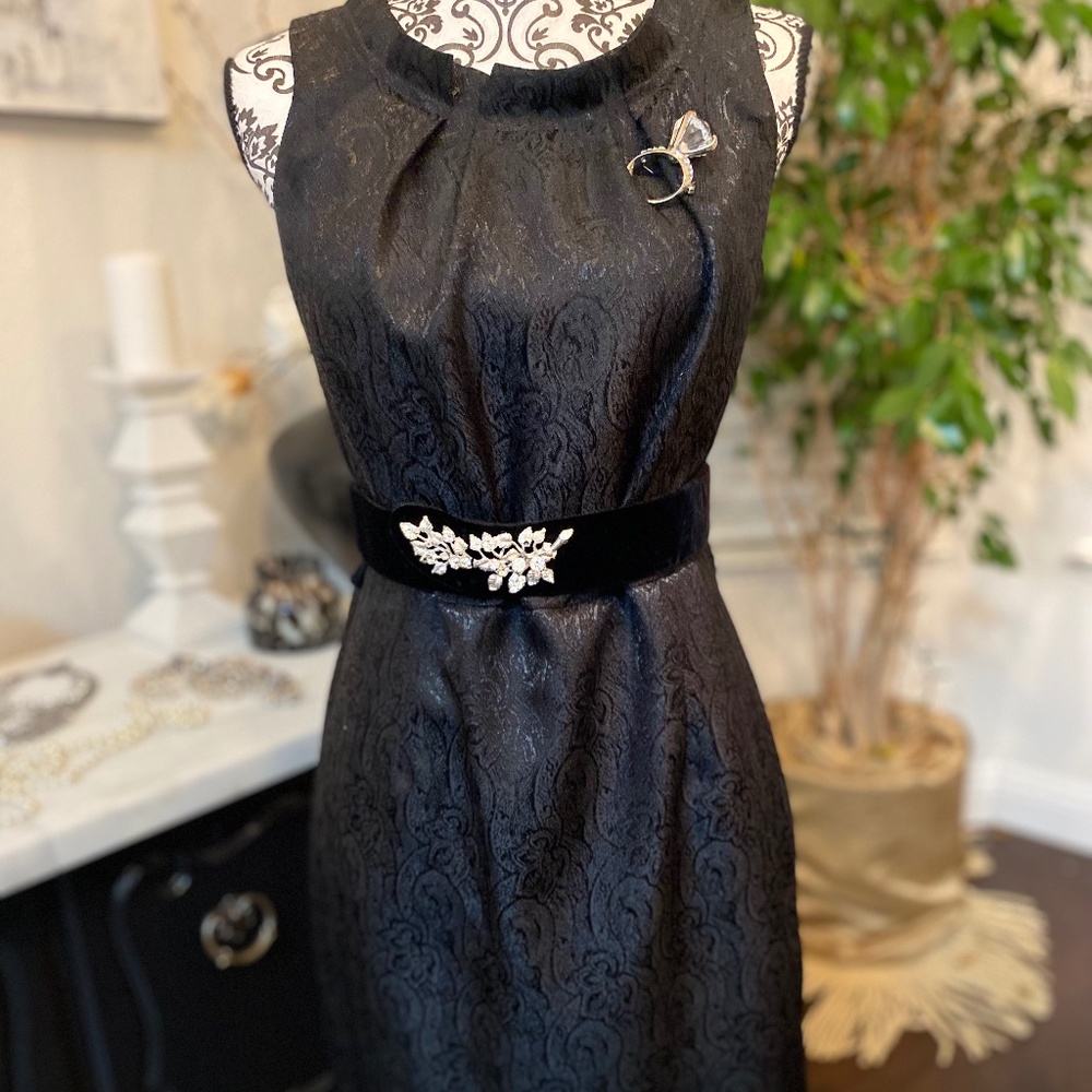 Jones Wear Jacquard Sheath Dress